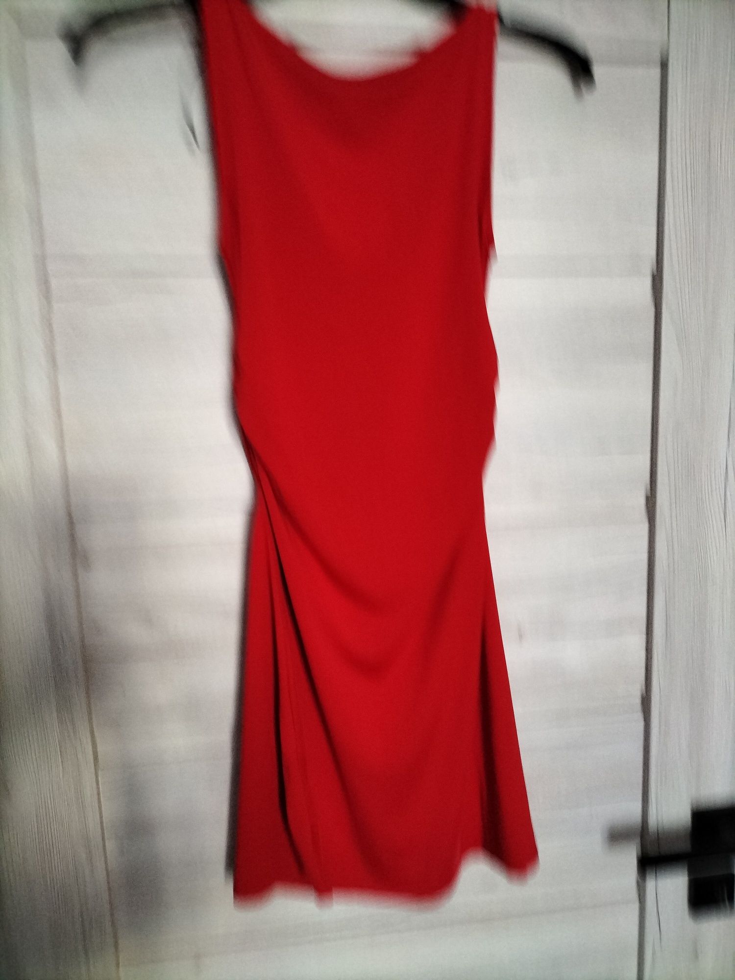 Sukienka czerwona H&M