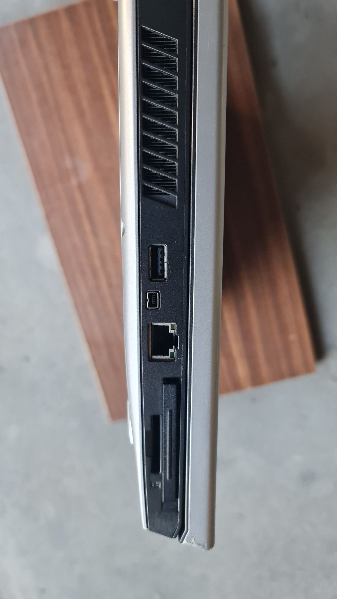 Komputer laptop Lenovo + monitor