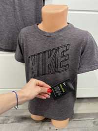 Bluzka dziecięca dziewczęca/chłopięca Nike 5-6lat 110-116cm