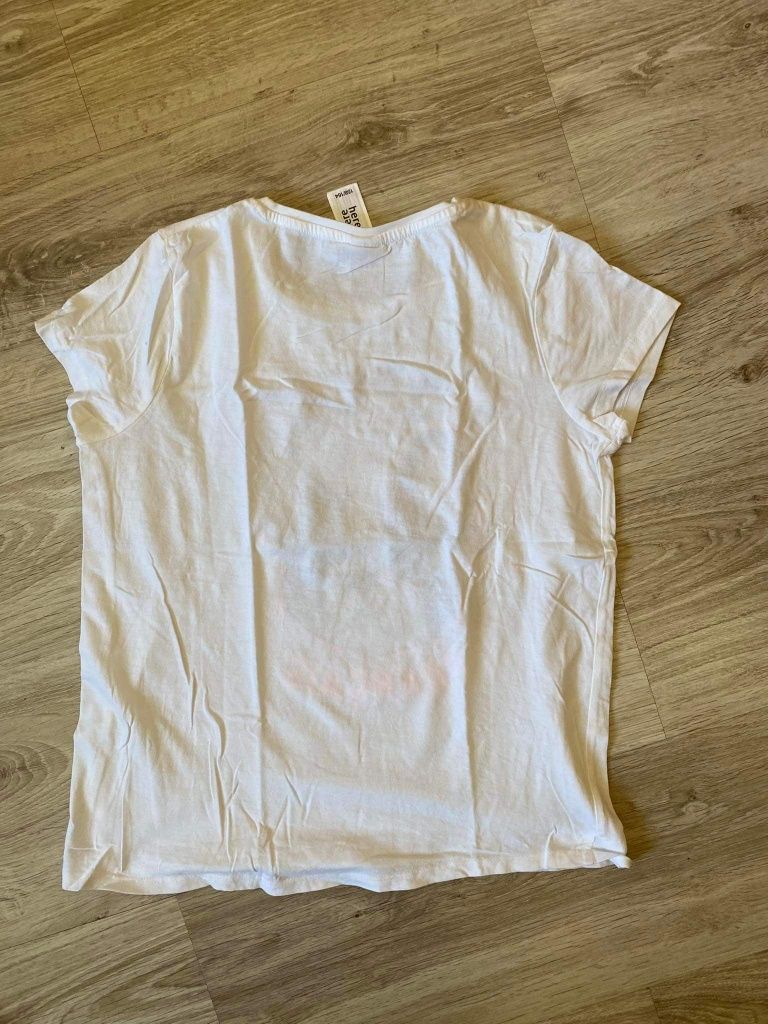 T-shirt biały z nadrukiem