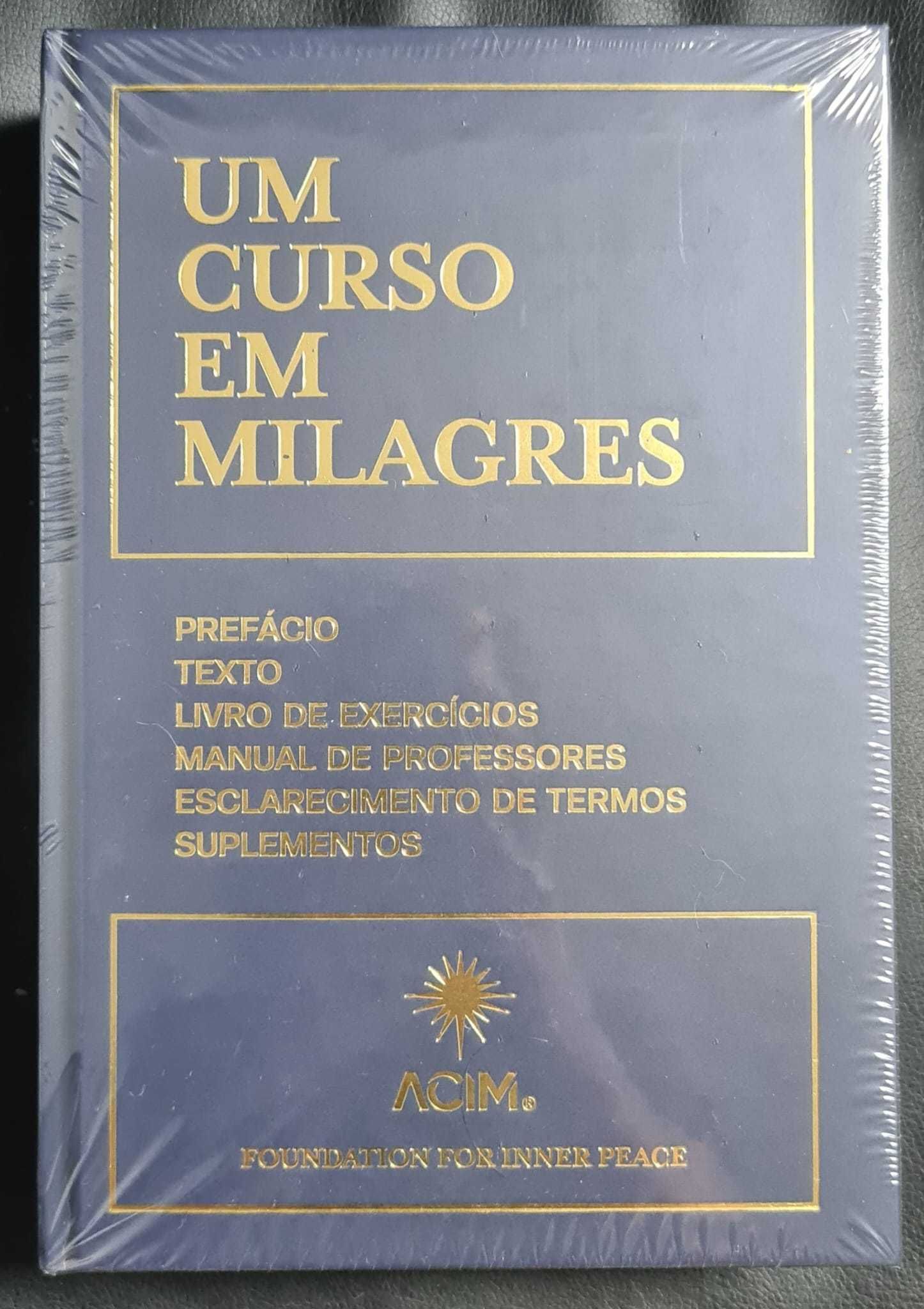 Um Curso em Milagres (Capa Dura em Portugues Europeu)
