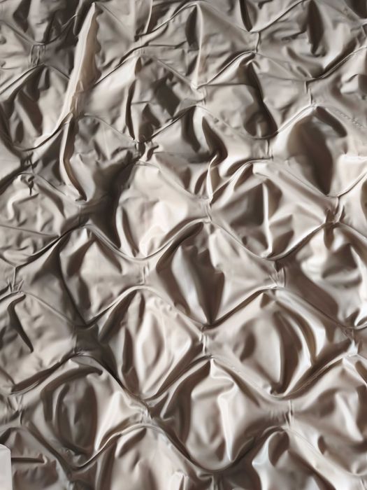 Colchão anti-escaras com aparelho elétrico