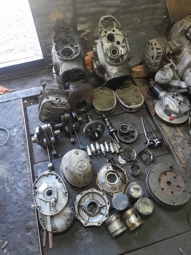 Двигун від мотоцикла к750