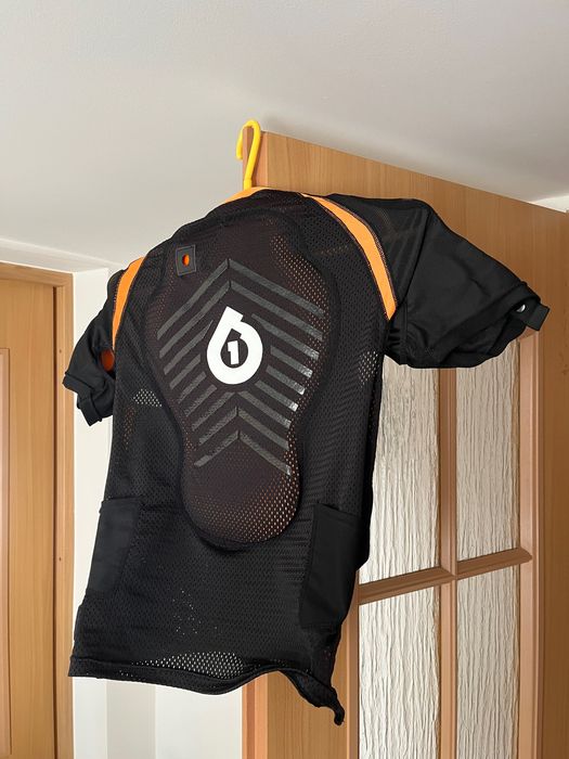 Zbroja SixSixOne 661 Evo Compression Short