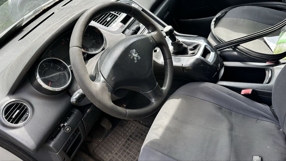 Peugeot 5008 1.6 vti 1 gen przedlift sprawny