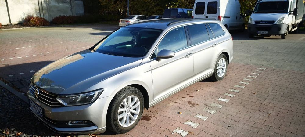 Volkswagen Passat Passat B8 kombi niski przebieg