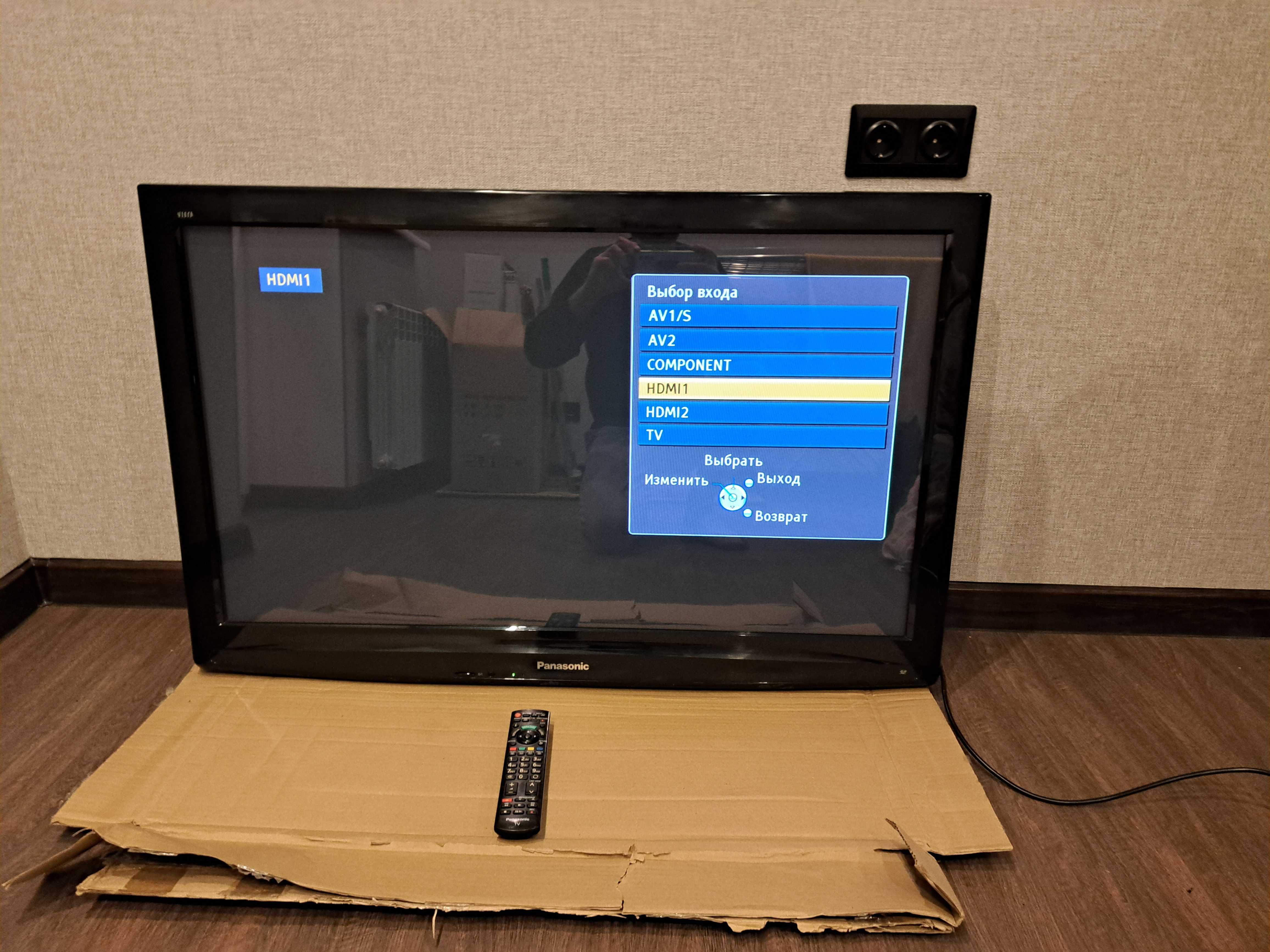 Плазмовий телевізор Panasonic TX-PR42C2 | 42 дюйми | Чехія | Б/в