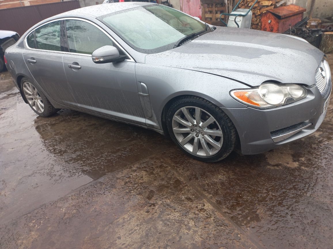 Розборка разборка шрот запчастини запчасти Jaguar XF X250 2.7D Ягуар