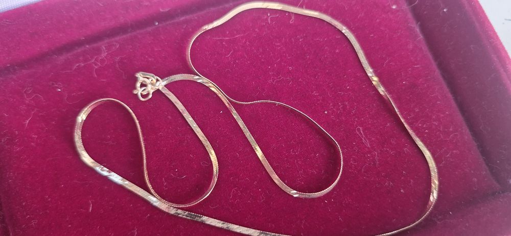 Łańcuszek Cudo delikatny 375 w firmowym pudełku Elisabeth Duke