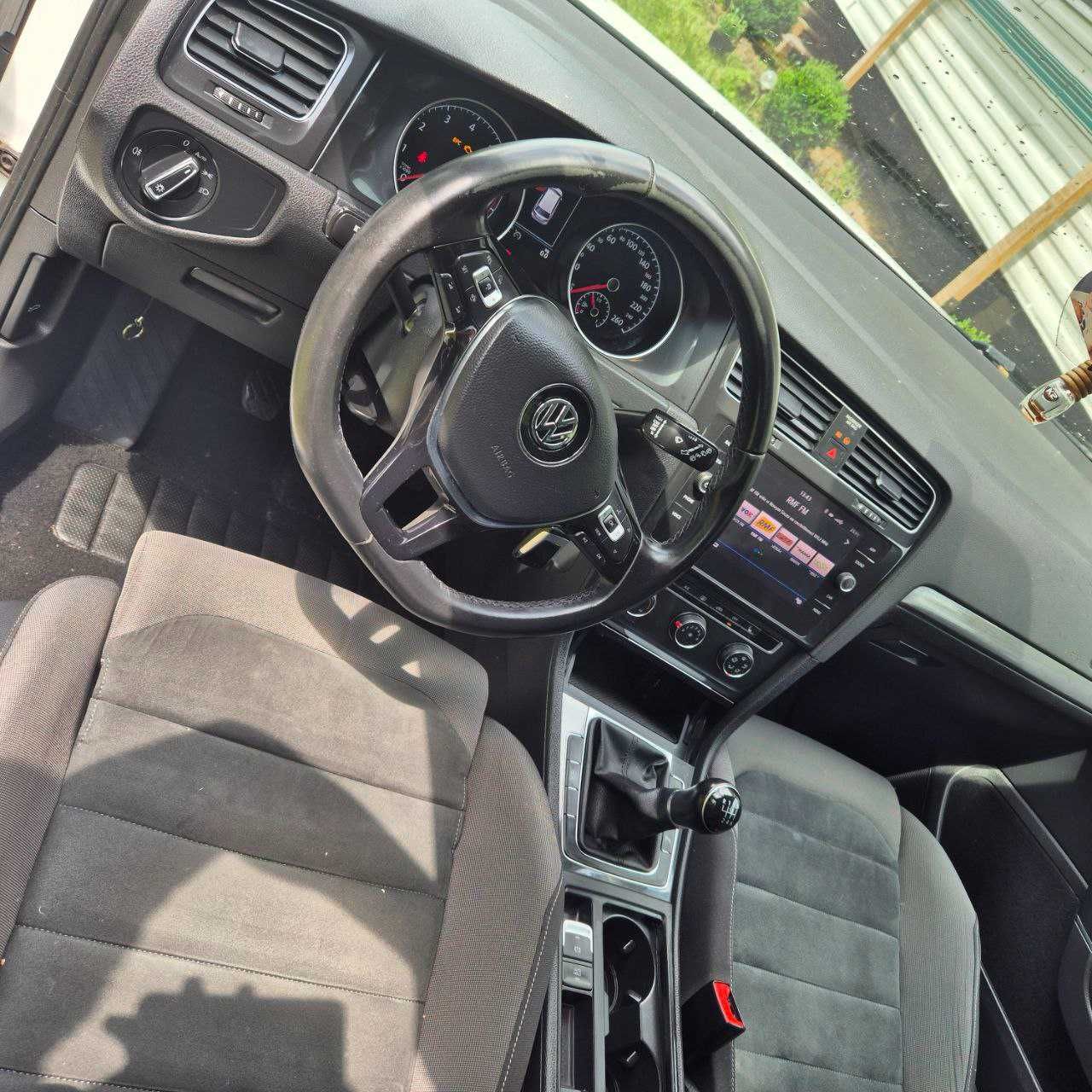 Volkswagen Golf VII 1.5 TSI Blue Motion Comfortline - FV
