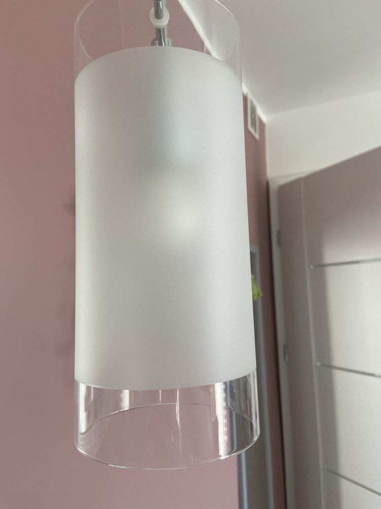 2 lampy wiszące w idealnym stanie. Cena za obie.