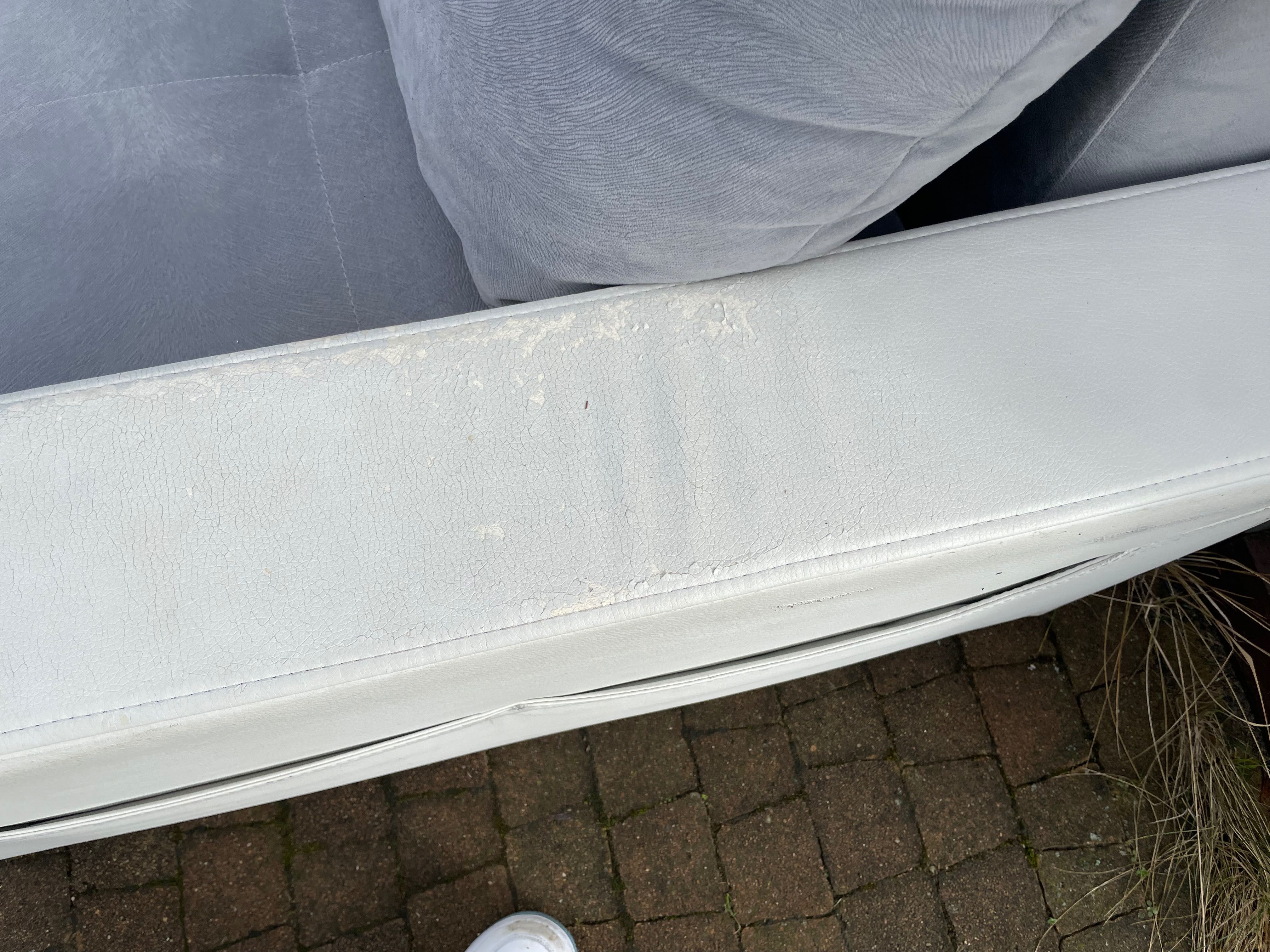 Narożnik, kanapa rozkładana szaro-biała