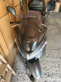 Skuter Burgman 125