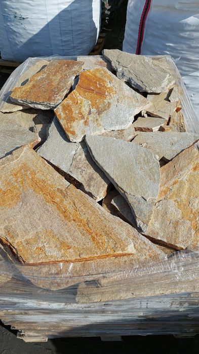 Kamień na elewację naturalny gnejs elewacyjny twardy płaski gr 1-3 cm