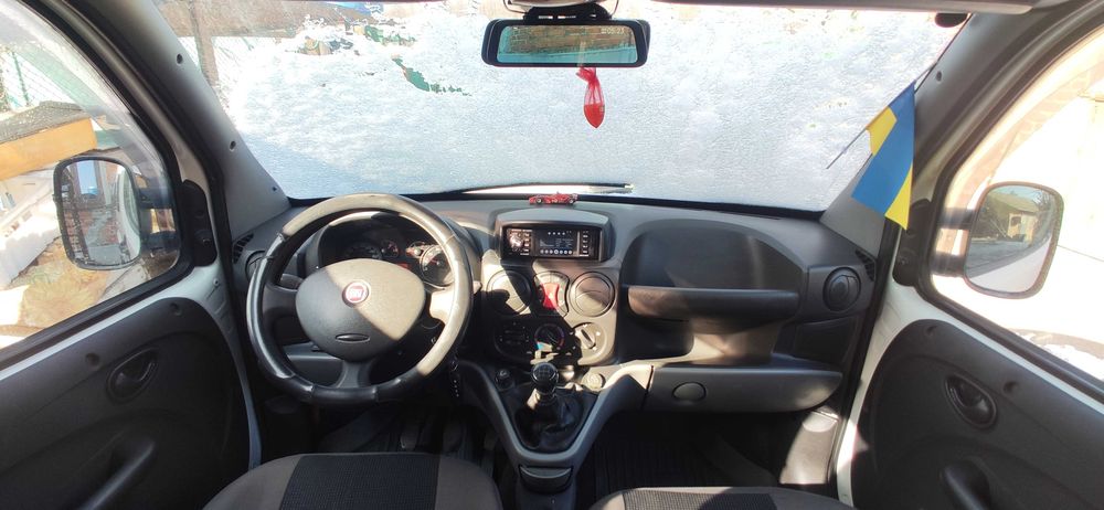 Авто Фіат Добло FIAT Doblo Combi 2008 (1,4 газ/бензин)