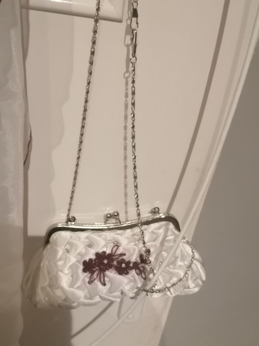 Okazja Suknia ślubna haftowana