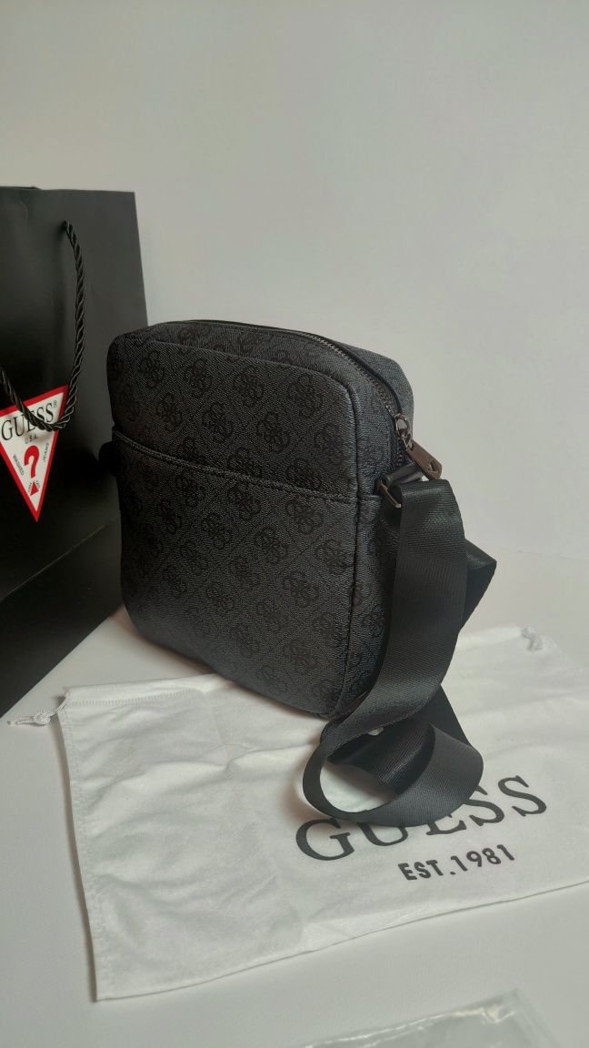 Монограмна чоловіча барсетка Guess. Сумка гес через плече