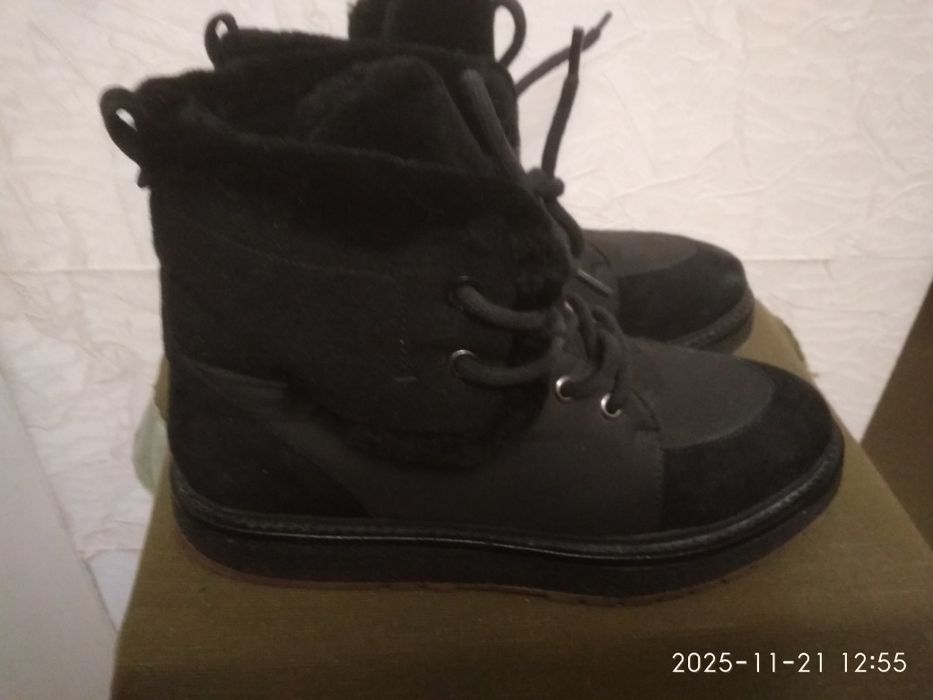 Ботинки на цигейке