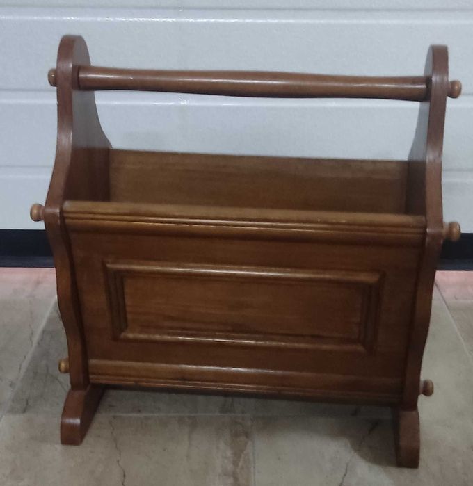 Porta Livros em madeira