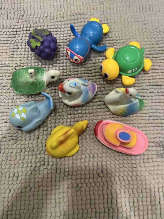 Іграшки для купання