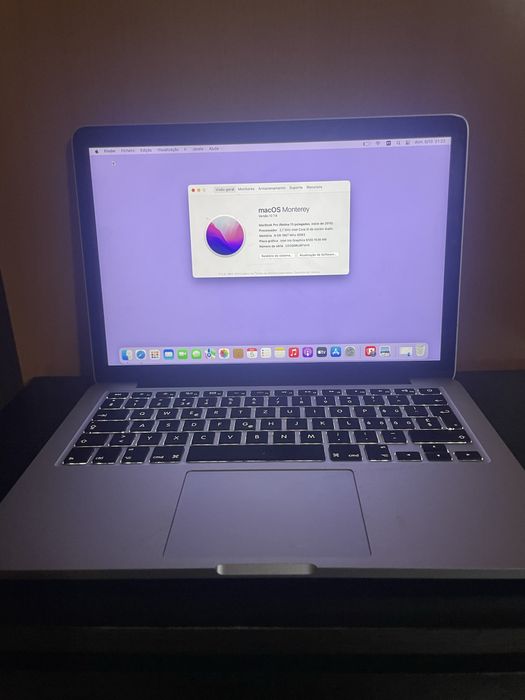 MacBook Pro Apple Prata