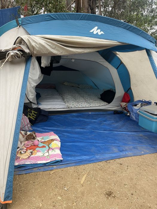 Tenda para 4/5 pessoas