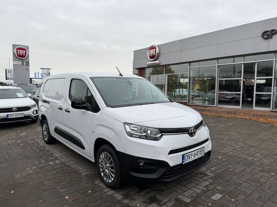 Toyota Proace City L2H1 Długi Maxi  1.5 102KM Maxi, 3 osobowy, hak , gwarancja, CarPlay/android auto