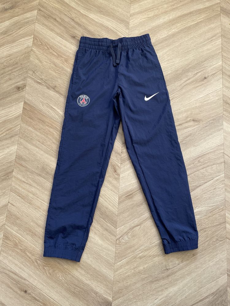 Dresy Nike x PSG   r. M (137-147 cm)