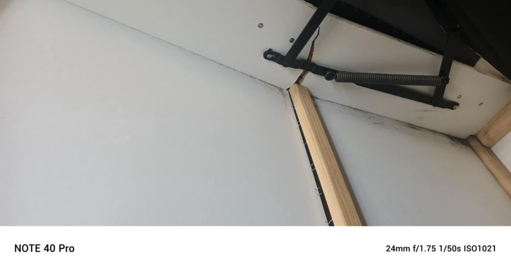 Narożnik z funkcją spania