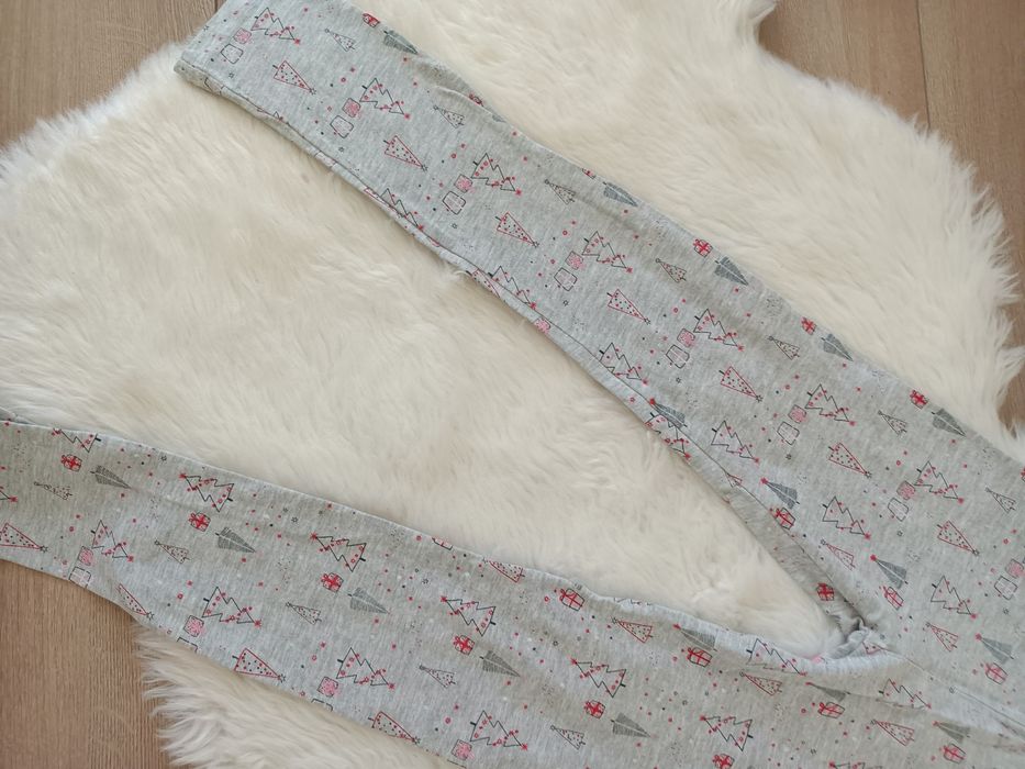 Świąteczne leginsy w choinki bawełna wiskoza 128  134