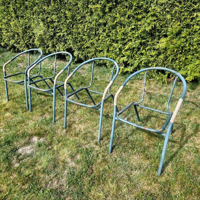 Krzesła ogrodowe metalowe.