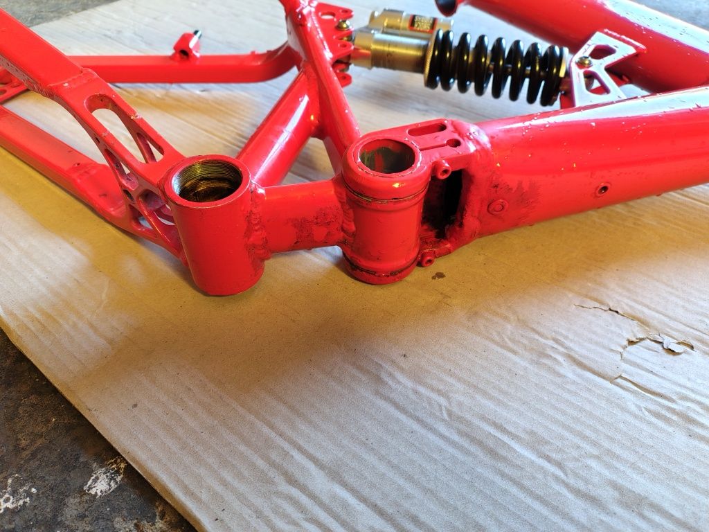 Rama rowerowa MTB full + damper