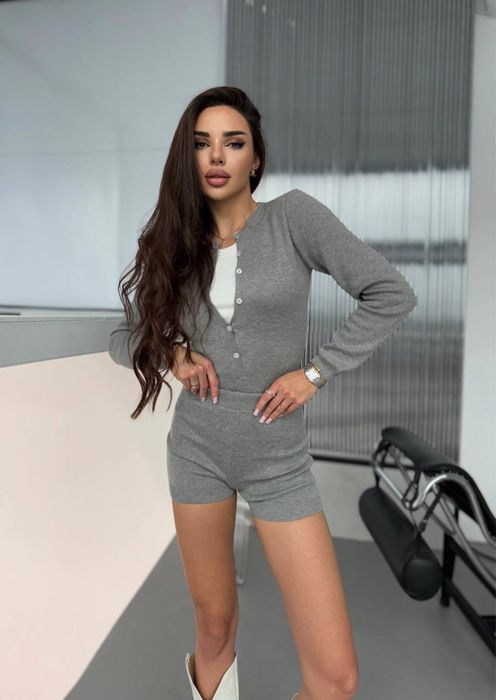 Костюм боді шорти
