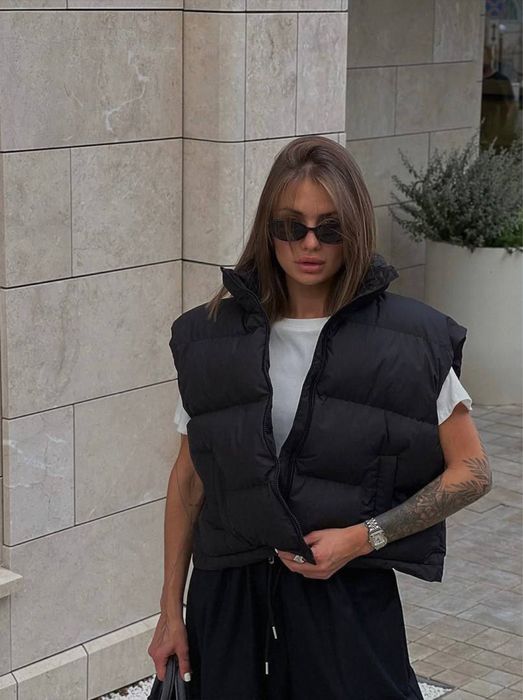 Жилетка  безрукавка осіння жіноча zara коричнева с м л