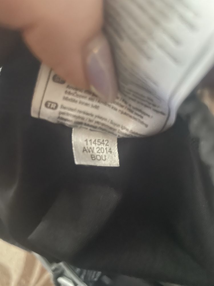 Чоловічі шорти Asics розмір S!
