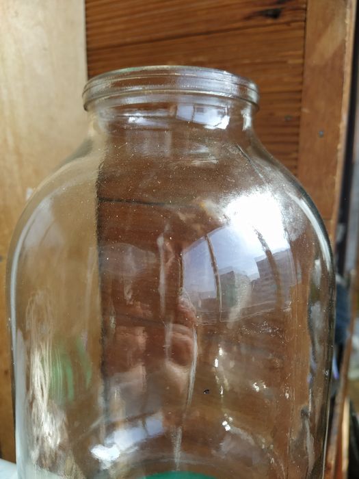 Банки 3л.  твист 0.8л 0.9л   бутылка 1 л    б/у