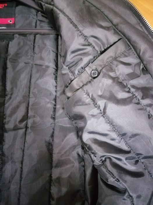 Blusão preto da SMF