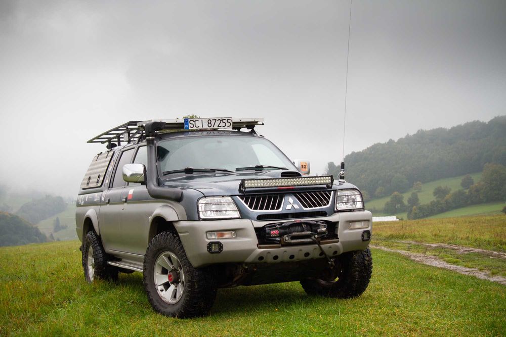 Mitsubishi l200  k74 wyprawowy 2005r