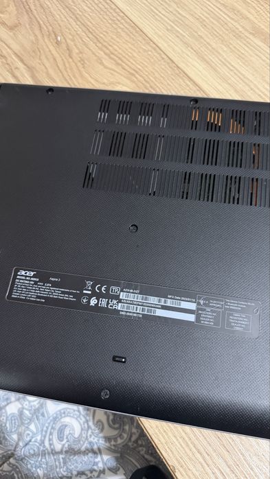 ACER Aspire 3 i3 8gb 256gb OKAZJA!