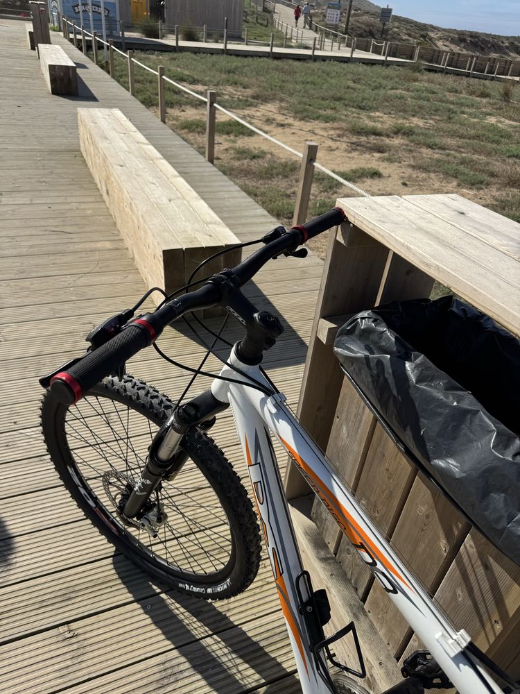 Bicicleta  Bs3  semi nova