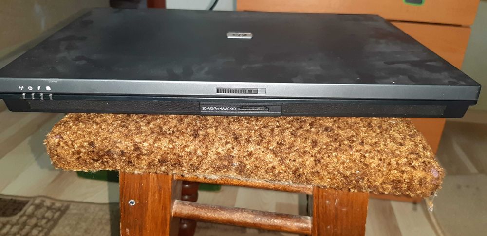 Мобильная рабочая станция HP Compaq 8710w