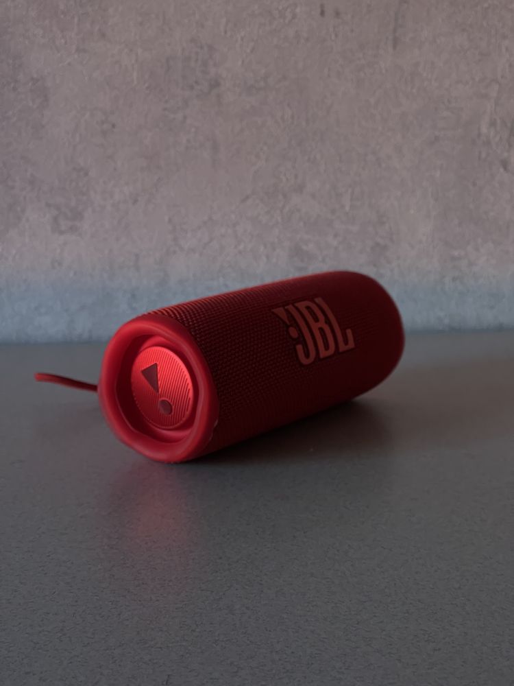 JBL Flip 6 Red колонка