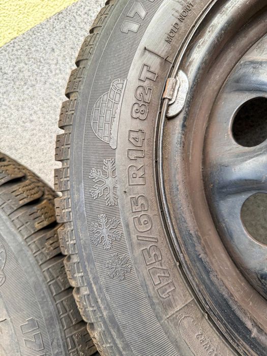 Opony zimowe Taurus z felgami 14 cali R14 175/65