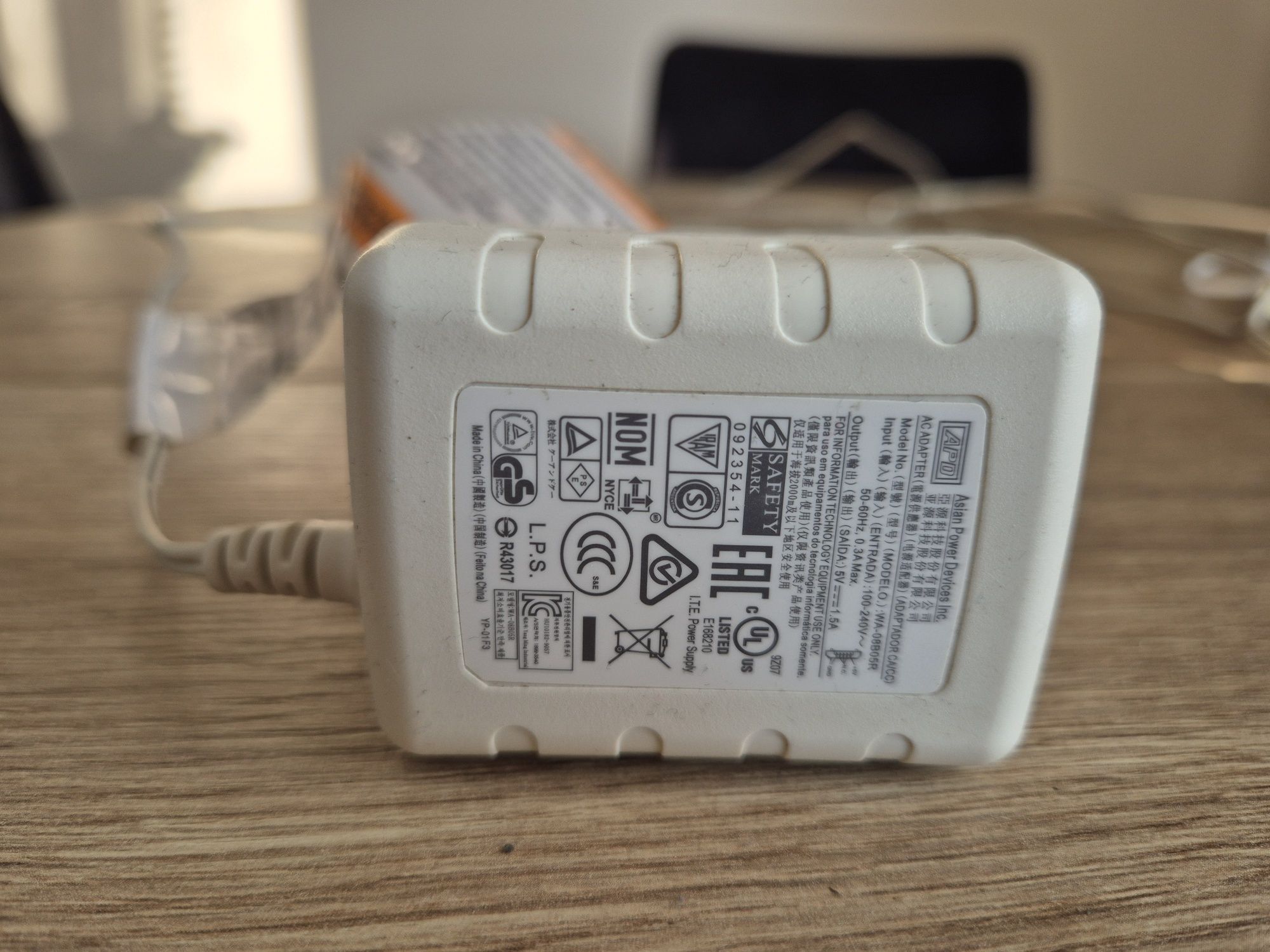 Niania elektroniczna z kamerą EyeOn™ Baby Junior Plus
DCS-820L