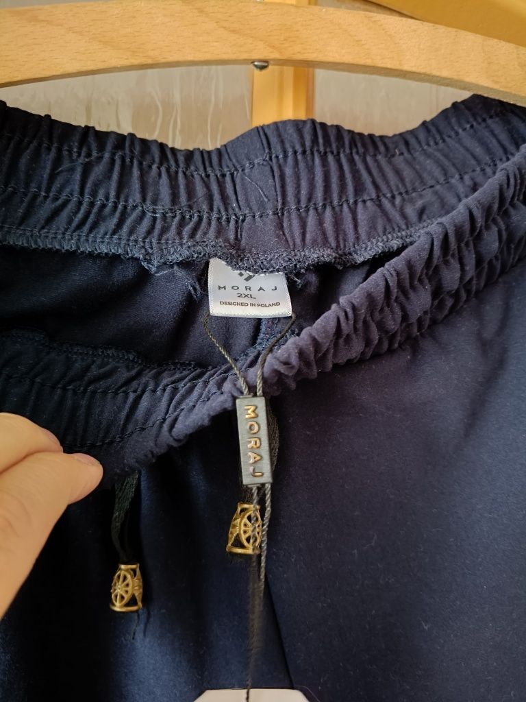 Szorty,nowe,rozm.XXL, Moraj