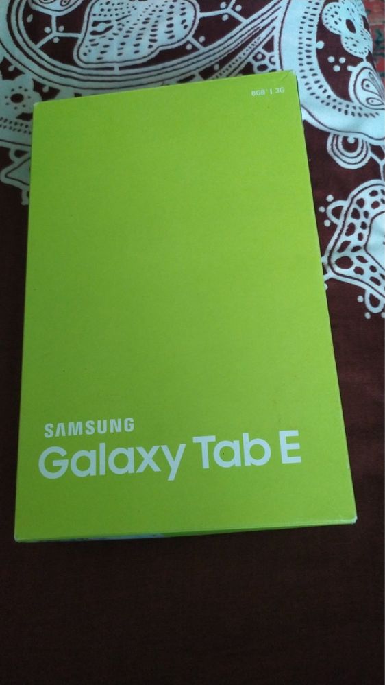 Планшет Samsung galaxy tab E