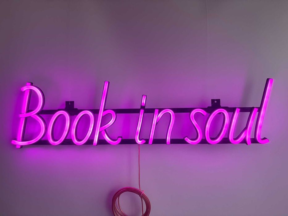 Неонова вивіска "Book in soul" рожева, 600*155 мм, світлодіодна, нова