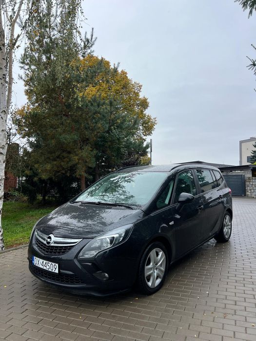 Opel Zafira C• 1.4 Benzyna•Xenon•2012r•Automat•Nawigacja•PDC•Zamiana