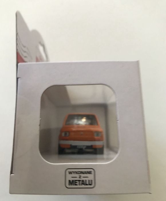 Samochód Fiat 126p Łączność kolekcja PRL Daffi