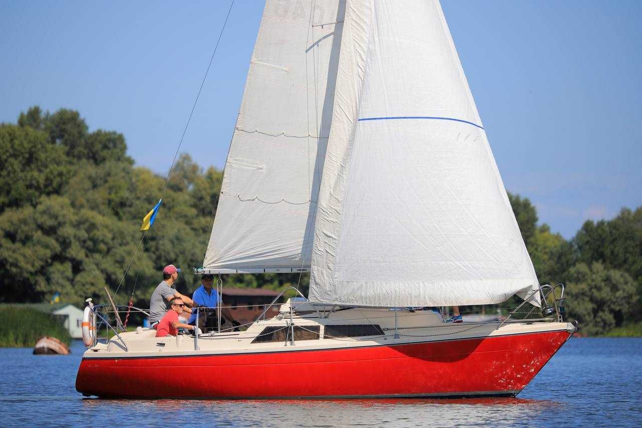 Яхта Dehler Delanta 80 вітрильно-моторна, прогулянкова